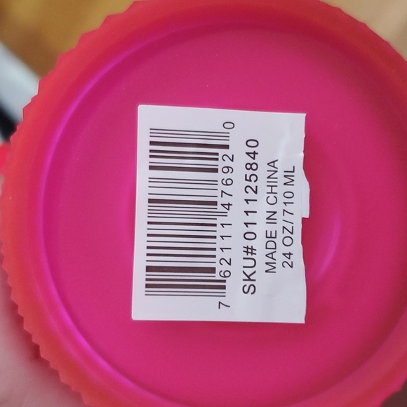 Starbucks Hot Pink studded cold cup - Picture 4 of 4